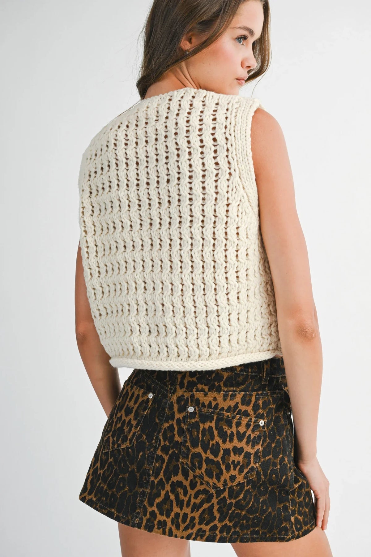 ANORA CHUNKY KNIT VEST