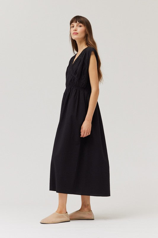 OBSIDIAN SEERSUCKER DRESS