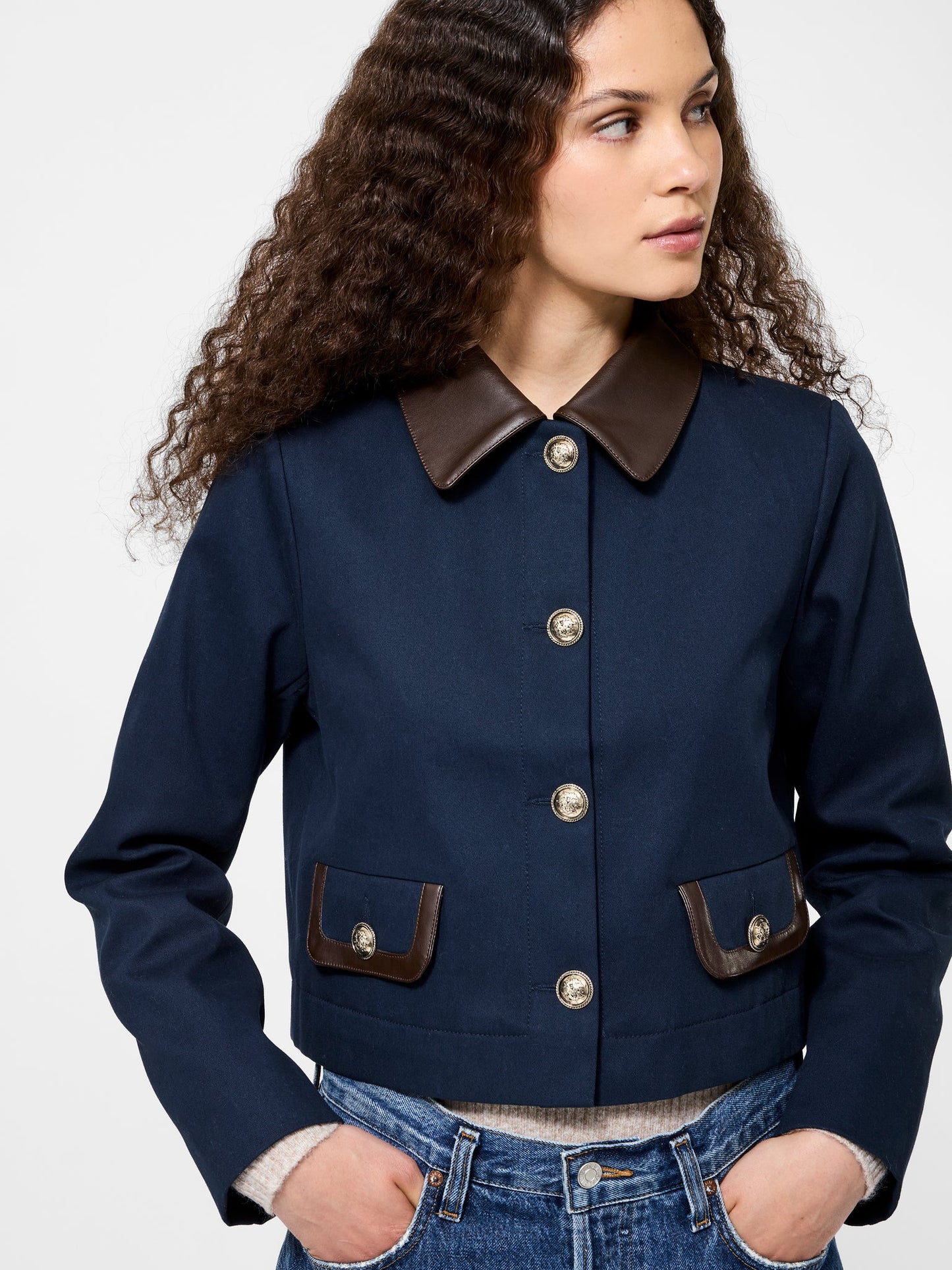 CONTRAST TRIM TWO POCKET JACKET