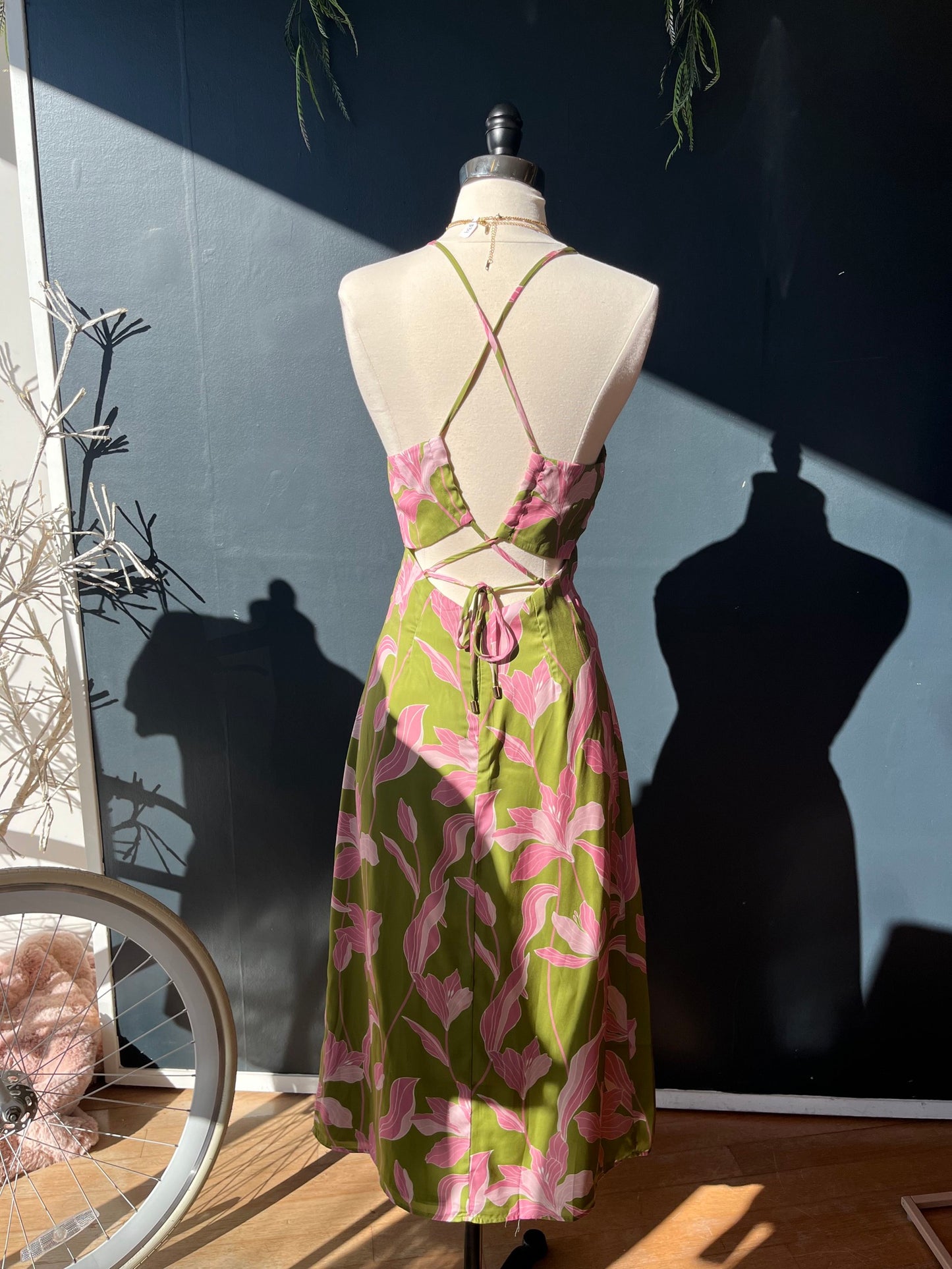 FLORA ALCAZAR MIDI DRESS