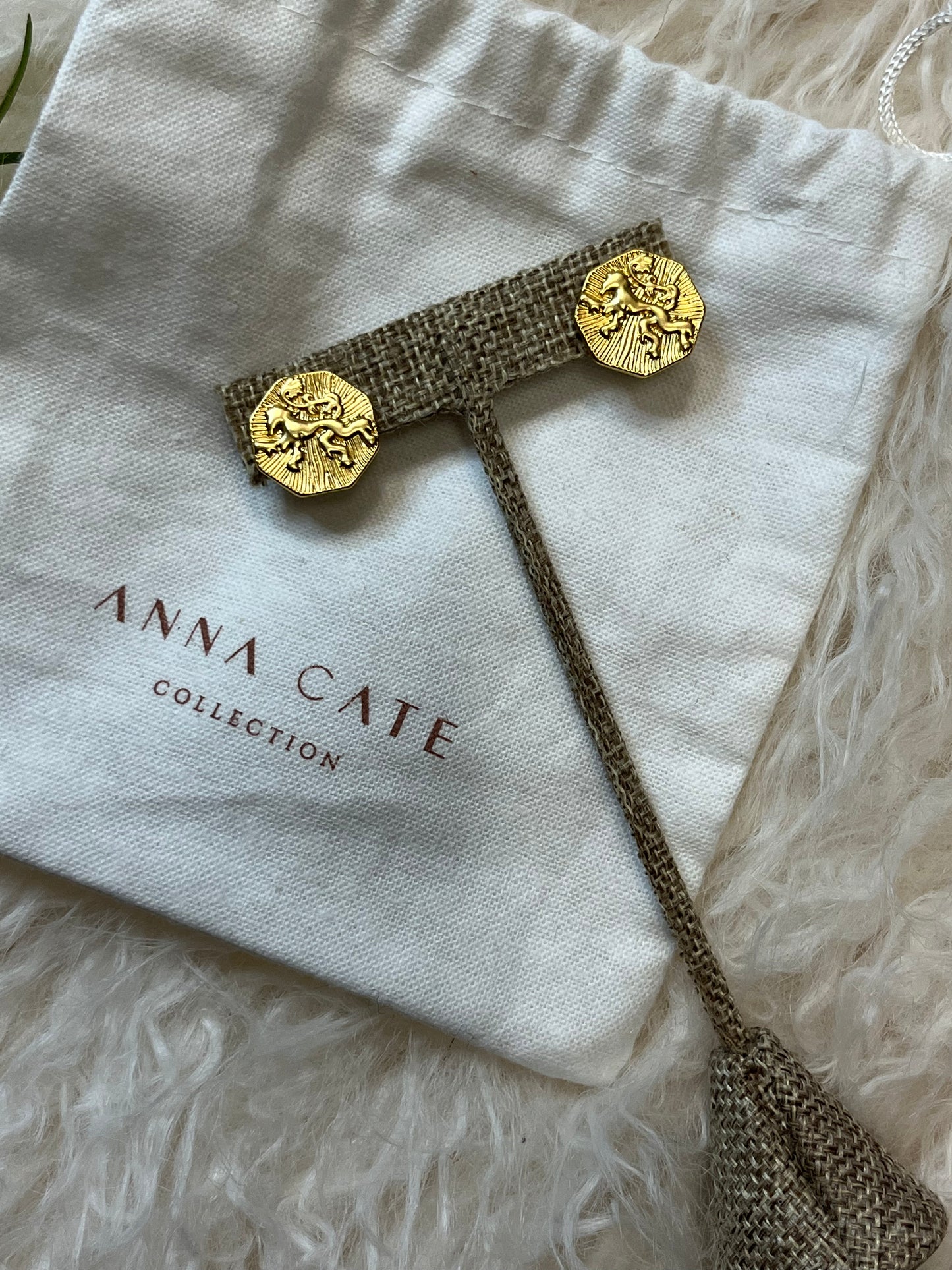 ANNE CATE EARRINGS