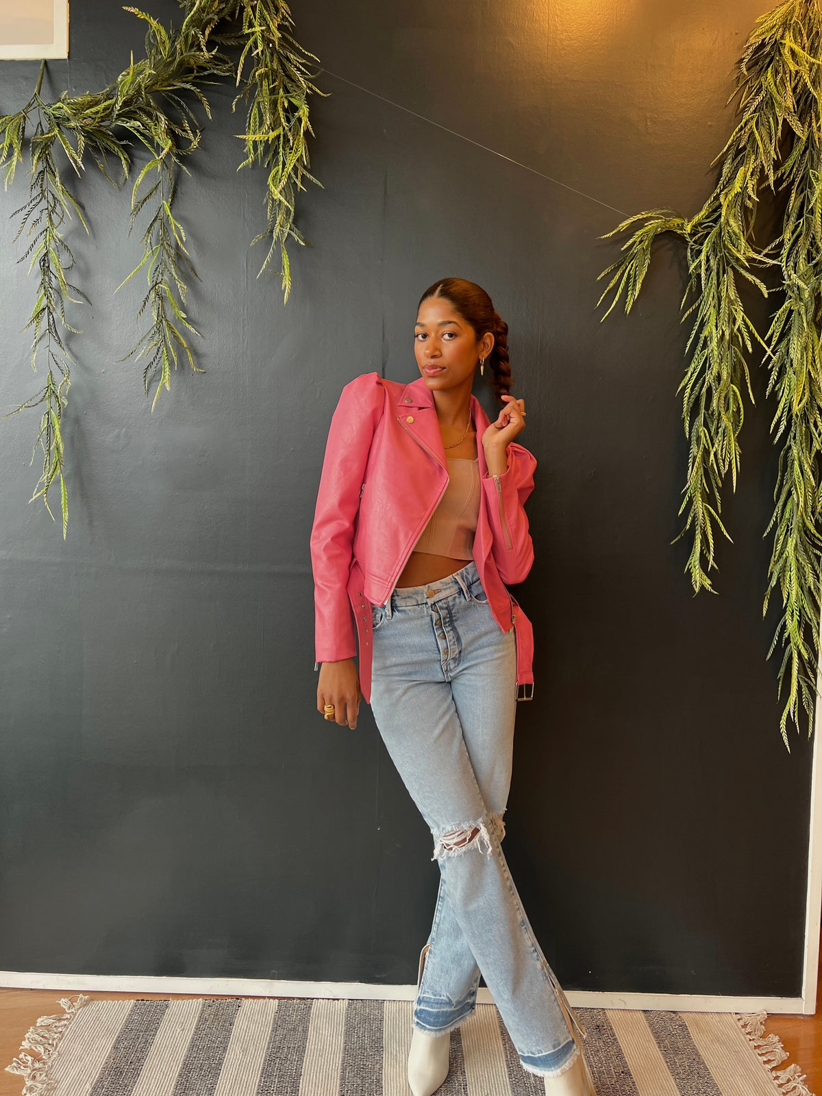 ARITZIA KNIT TOP