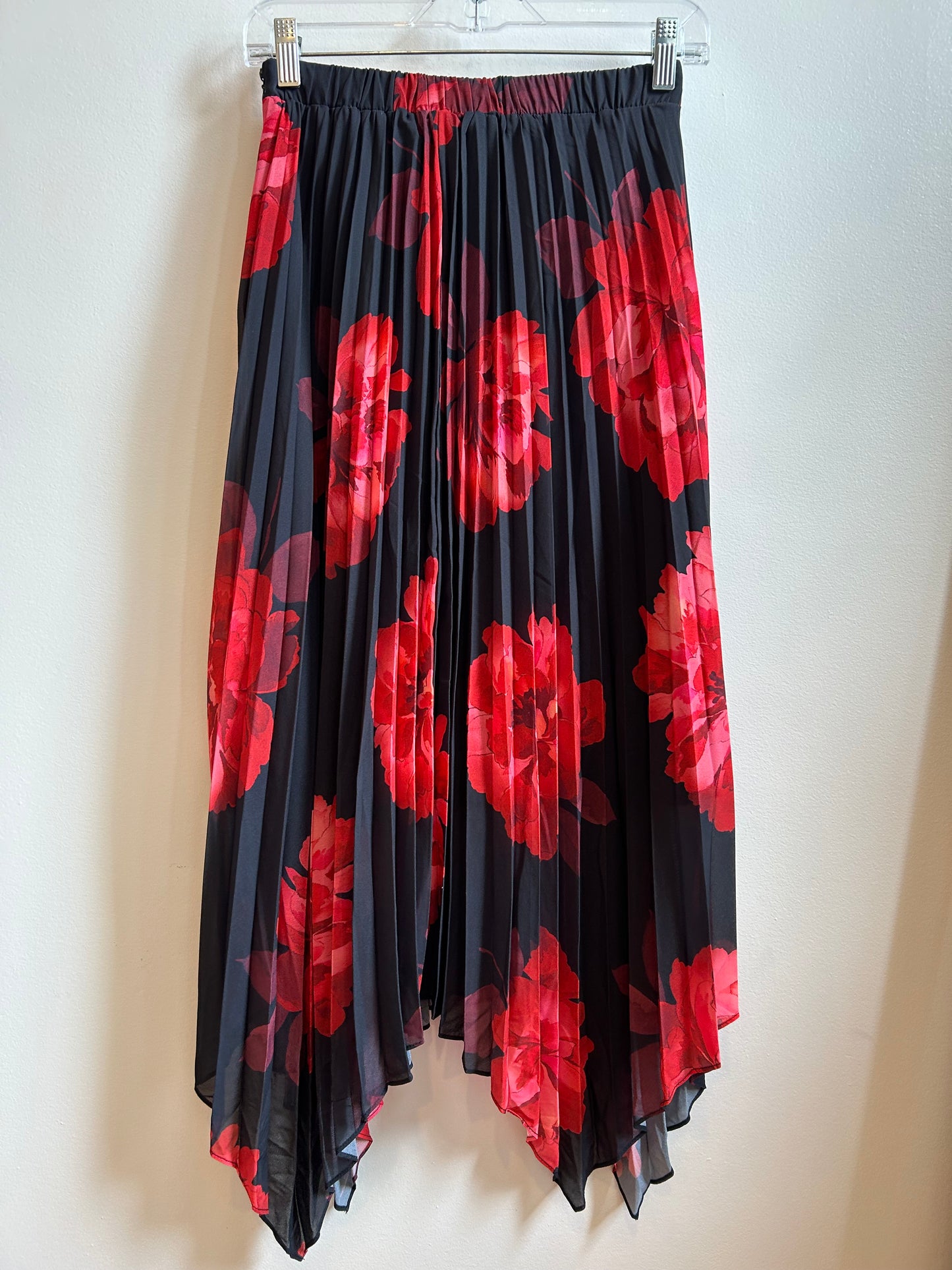 SCARLET MELODY MAXI SKIRT