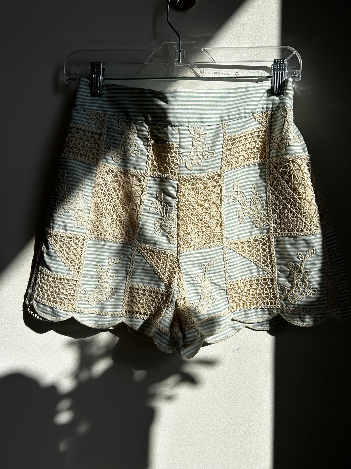 CROCHET SHORTS