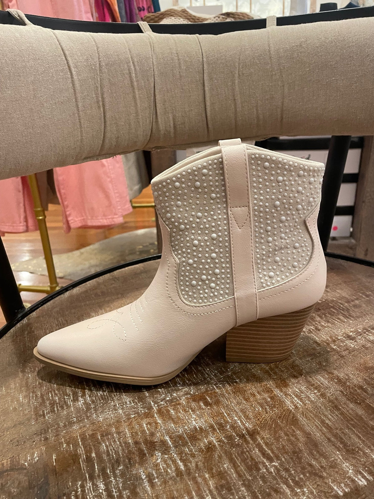 WESTERN BOOTIE