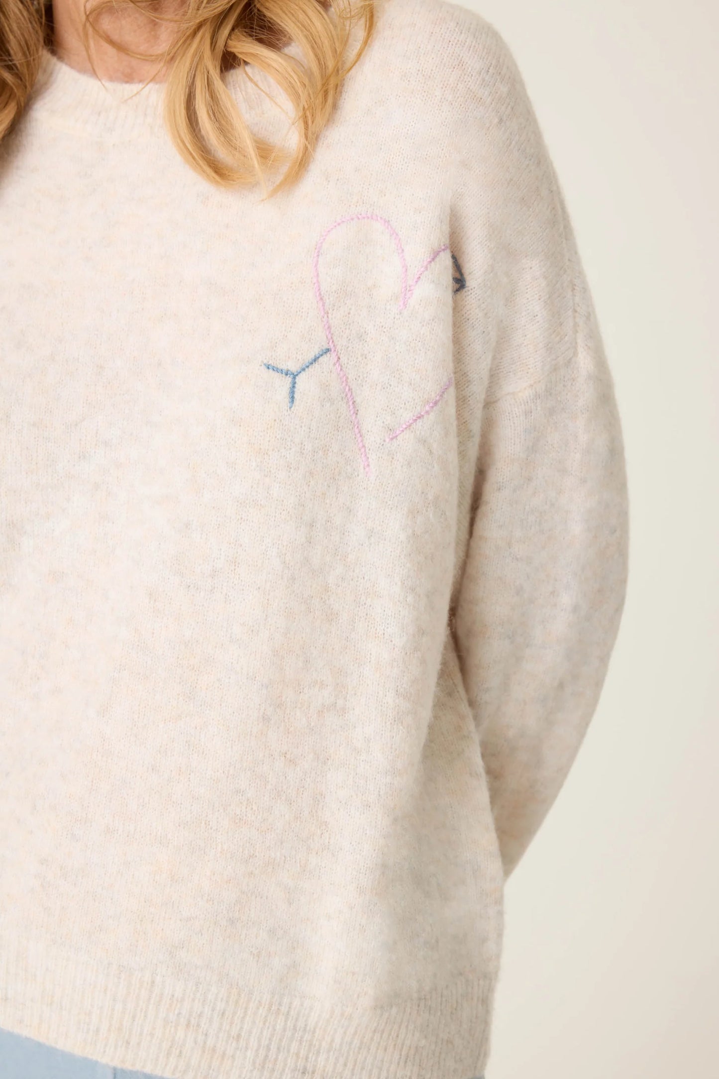 SPREAD LOVE SWEATER