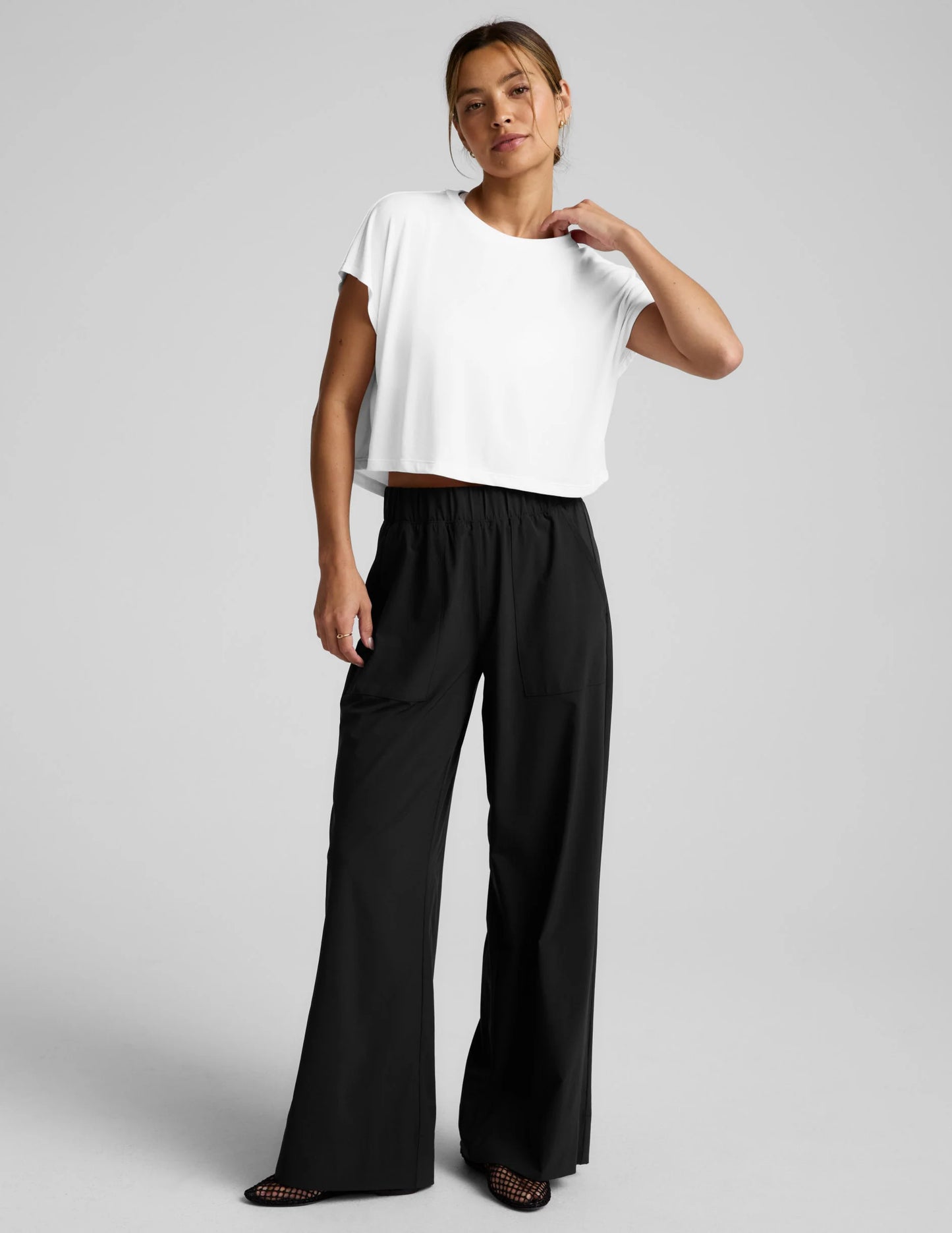 STUDIO LUXE CROPPED TEE