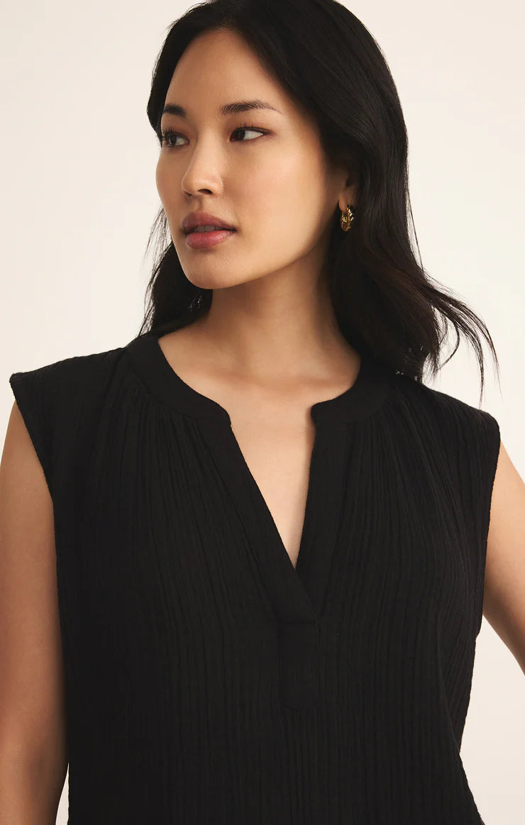 CLIFFSIDE V-NECK AIRY TOP